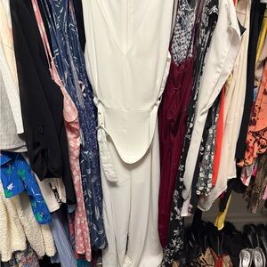 YaYa&Co Chic White Sleeveless Jumpsuit with belt